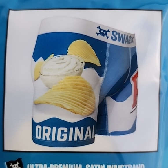 Ruffles 1 Pair Boxers + 2 Crew Sock Snack Aisle Original In Bag Size Med (31-33) - Picture 15 of 16